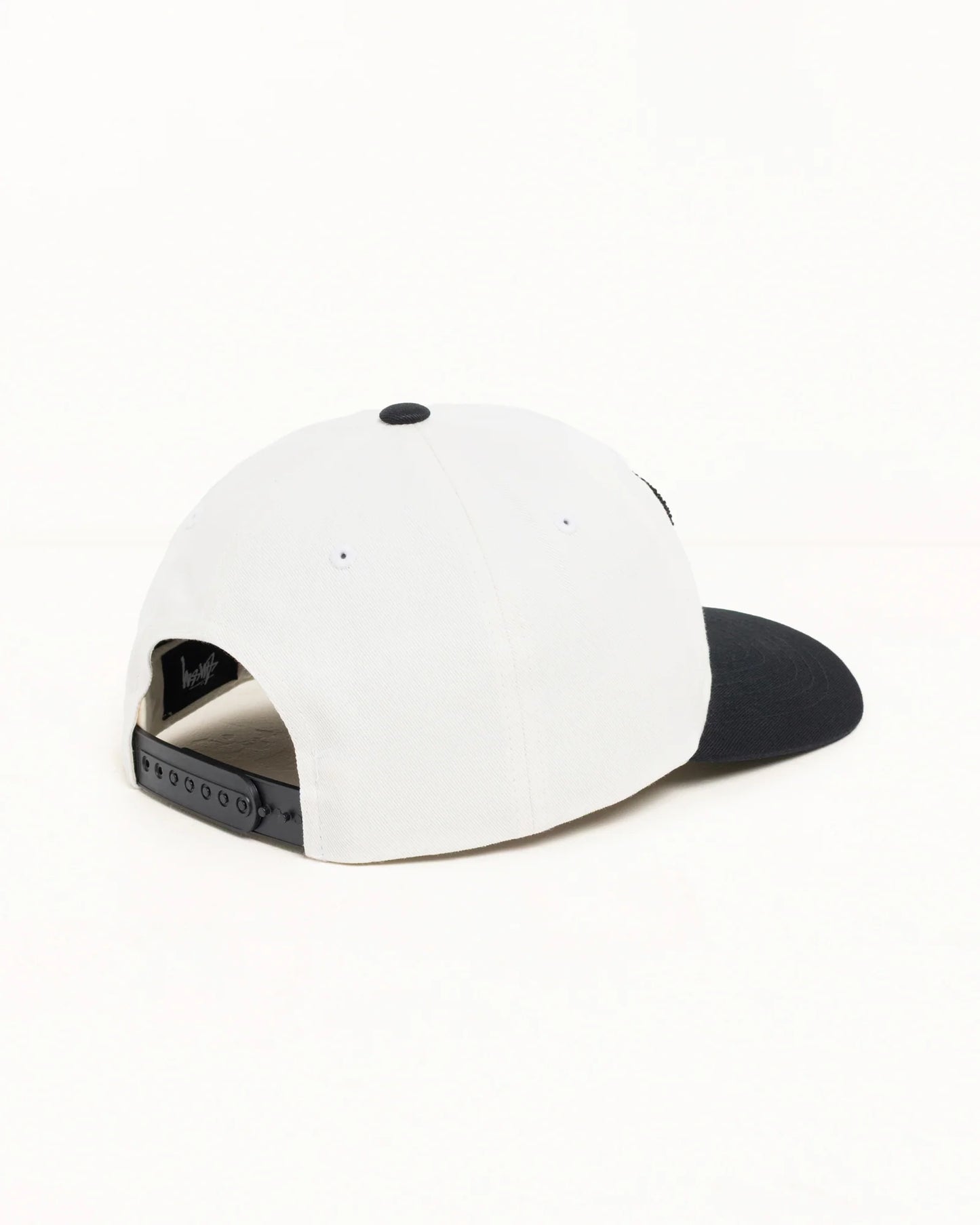 Stussy "Chenile S Snapback Cap" - Natural