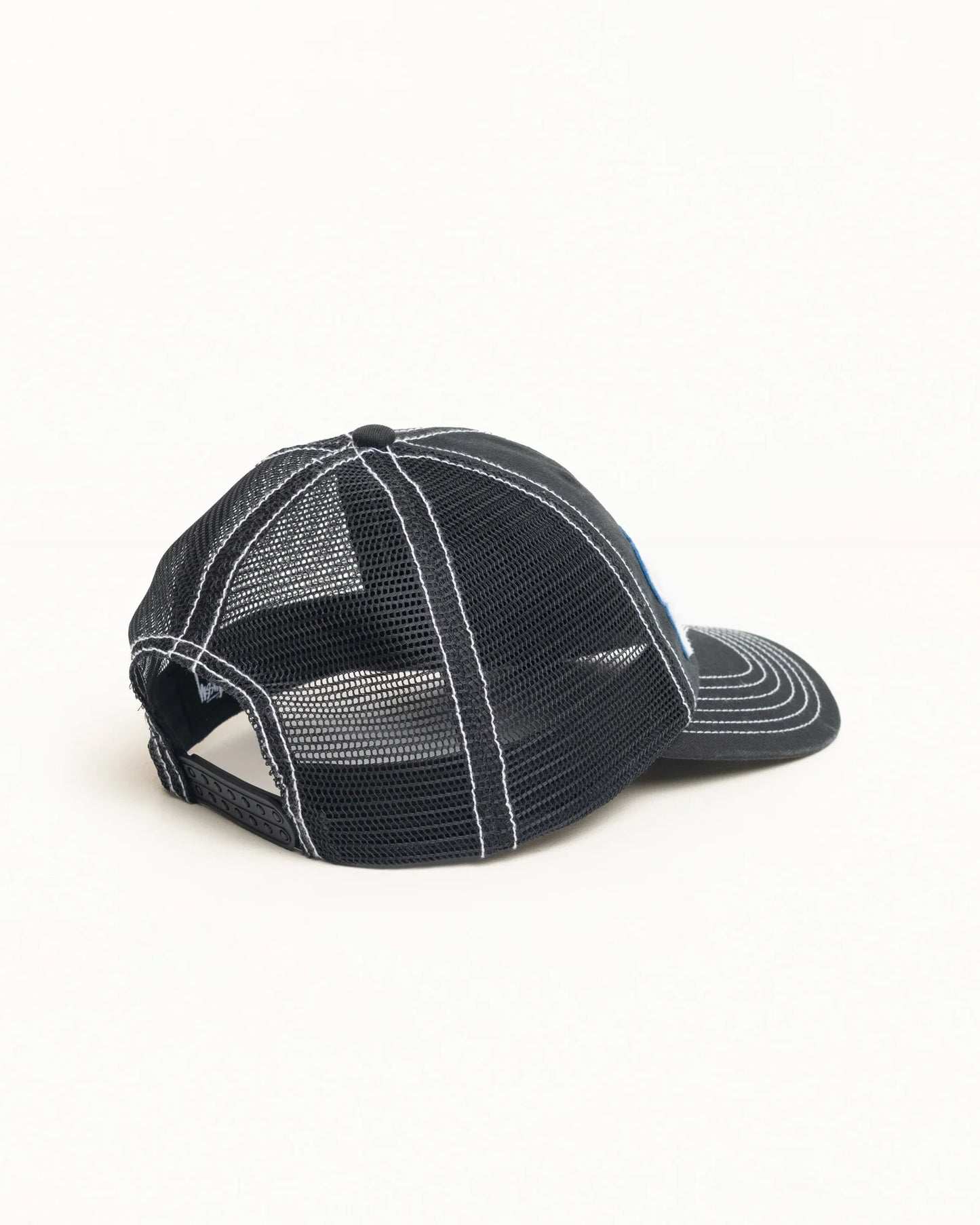 Stussy "Burley Threads Trucker" - Black