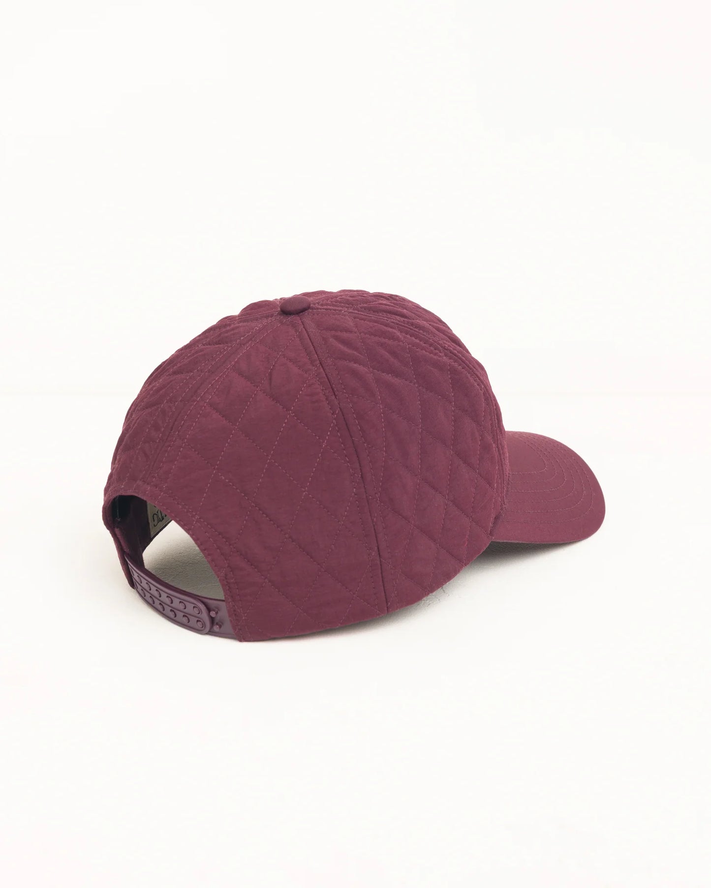 Stussy "Quilted Surfwalk Snapback Cap" - Wine