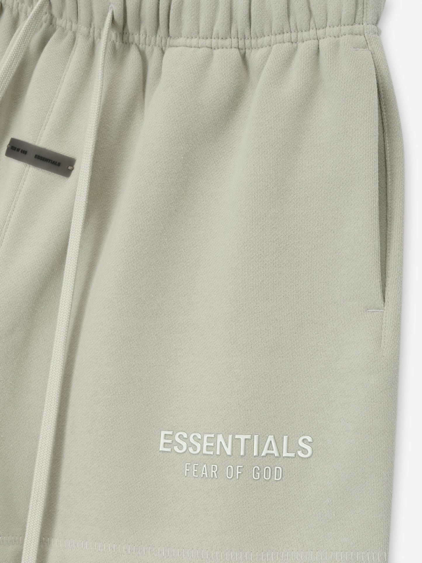 Fear of God Essentials "Core Fleece Short" W - Abbey Stone
