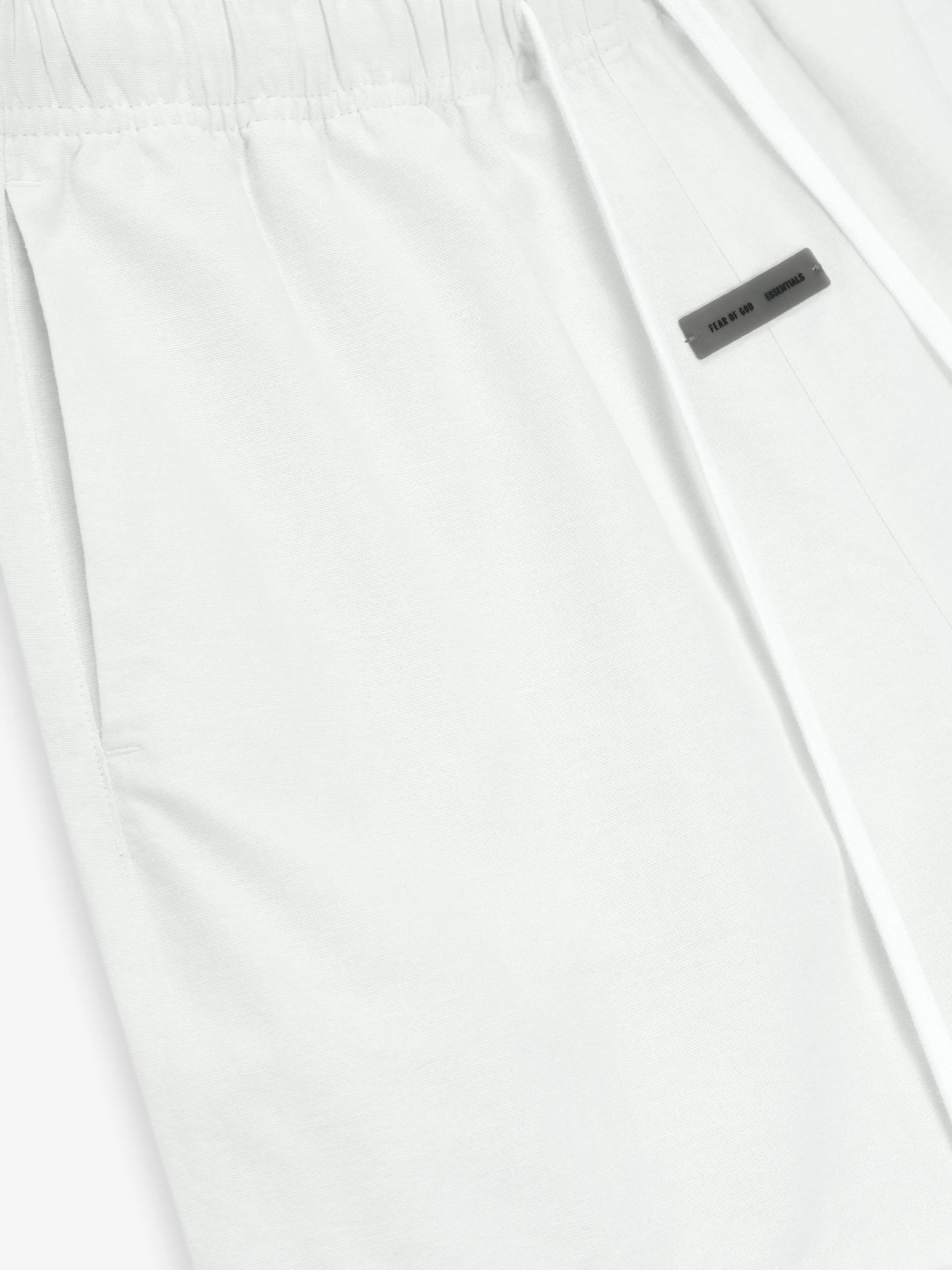 Fear of God Essentials "Oxford Short" W - Cloud White