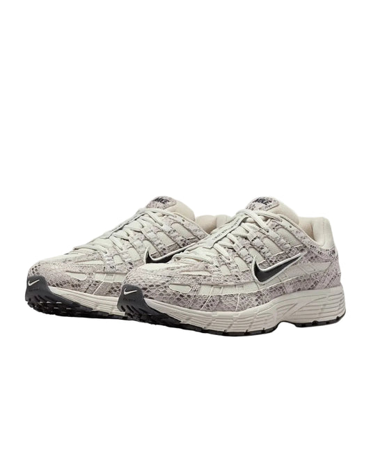 Nike "P-6000 SE" Womens - Light Bone / Black