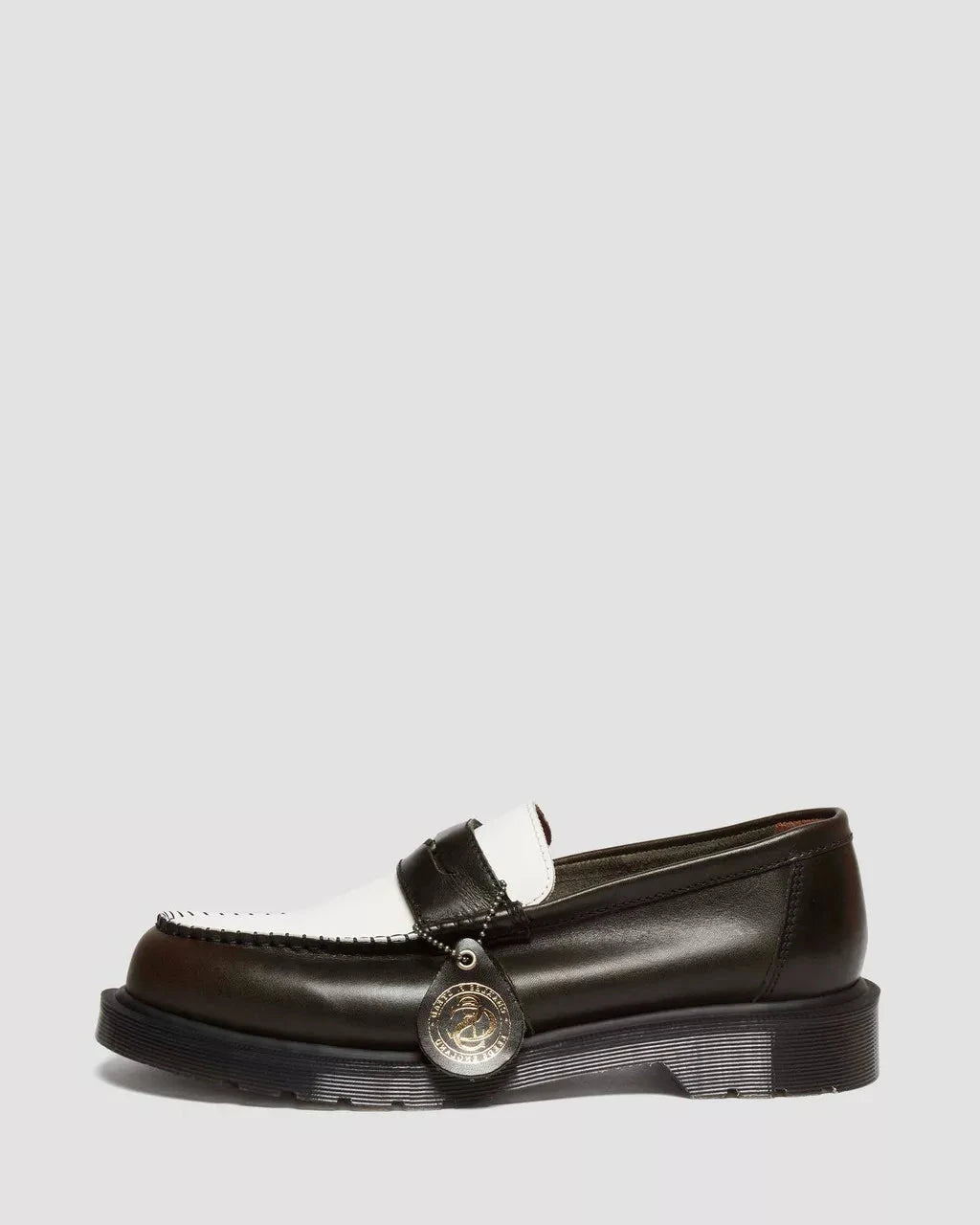 Dr. Martens "Penton Made in England Loafer" M - Olive / White