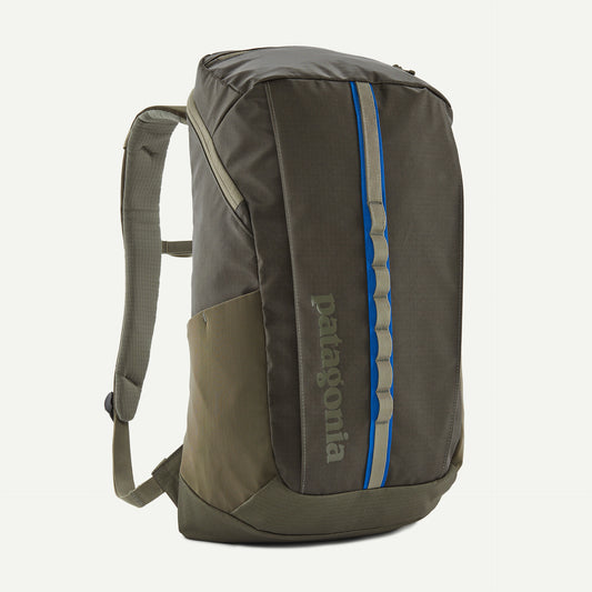 Patagonia "Black Hole Pack 25L" - Basin Green