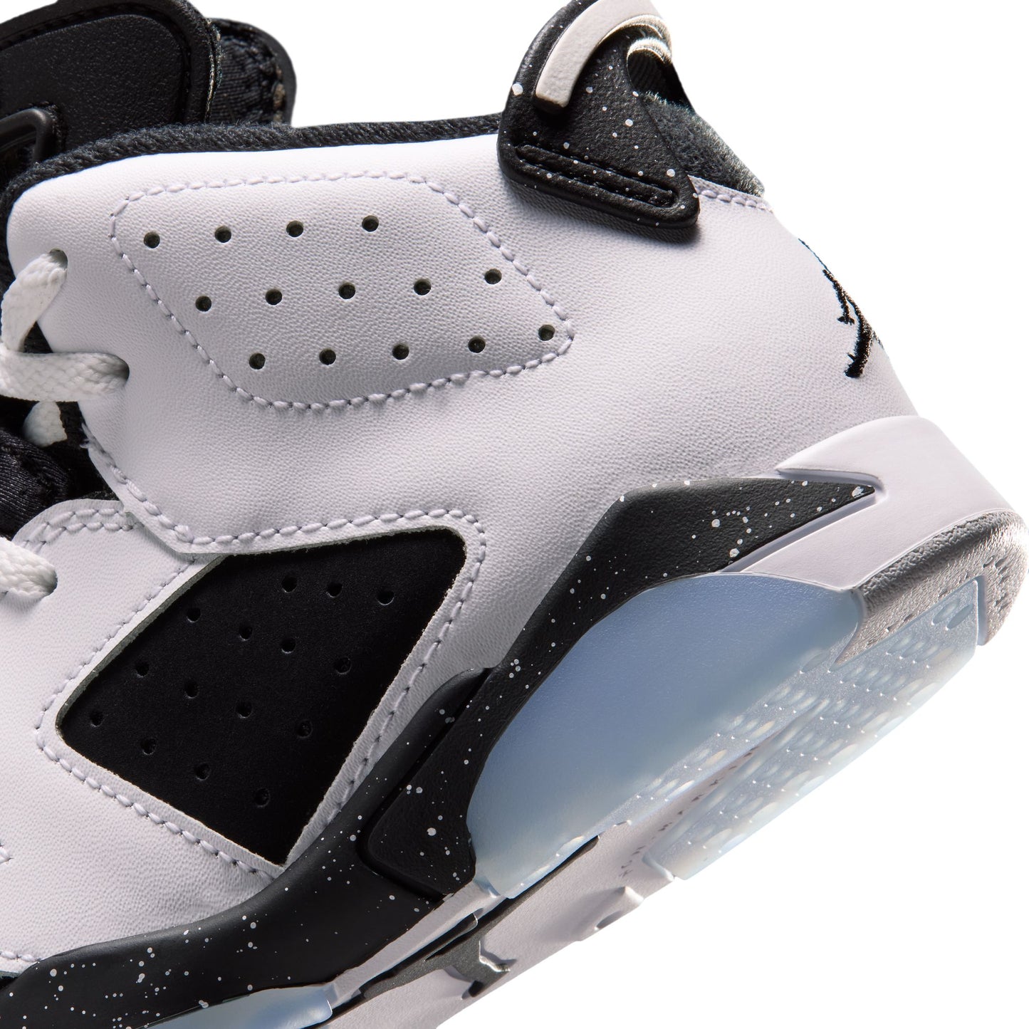 Air Jordan "6 Retro" Preschool - White / Black
