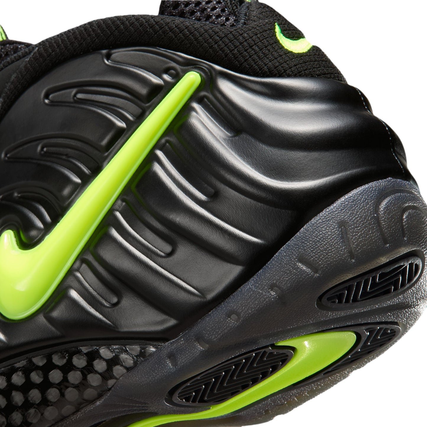 Nike "Air Foamposite Pro" Mens - Black / Voltage Yellow