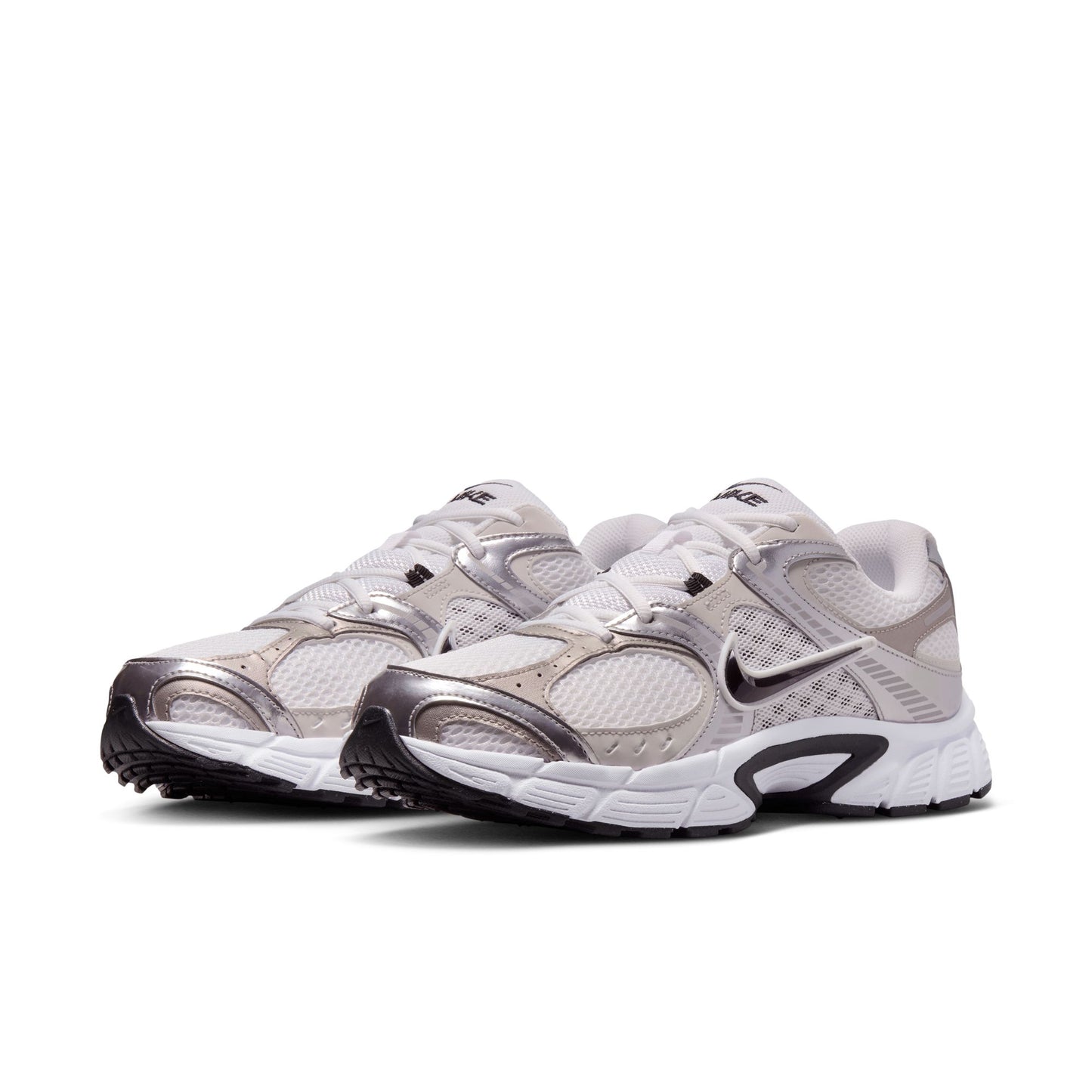 Nike "V5 RNR" M - White / Black / Vast Grey