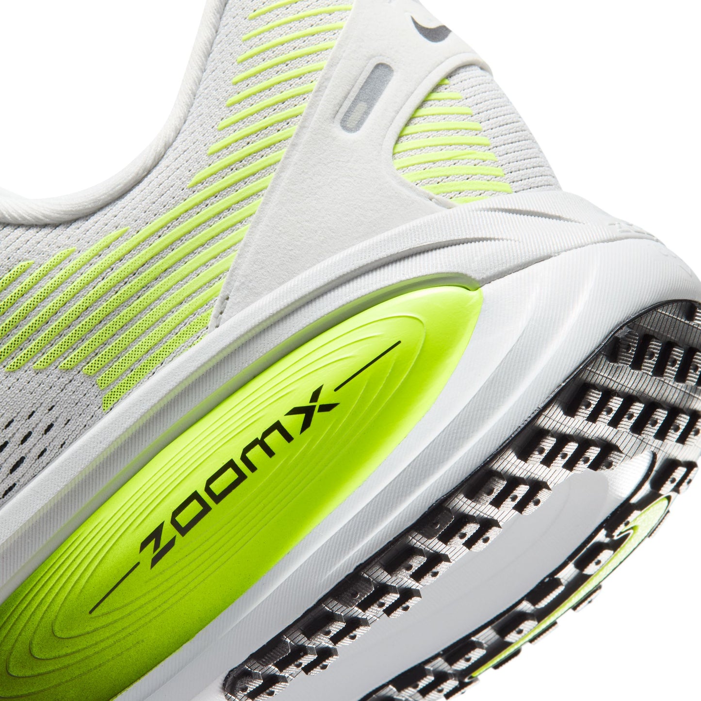 Nike "Vomero 18" Mens - Photon Dust / Black / Volt