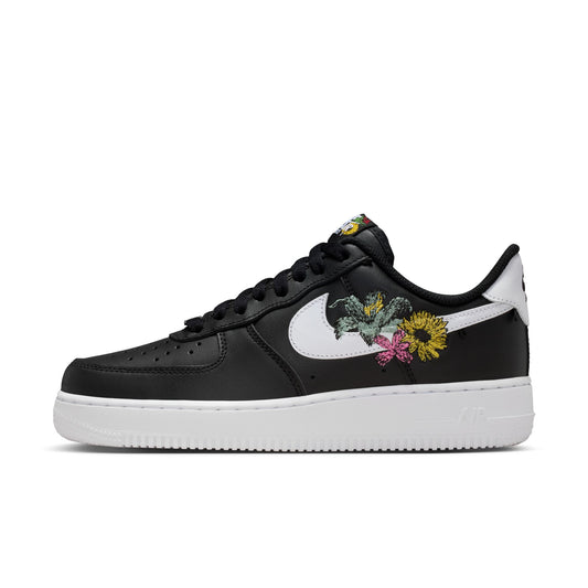 Nike "Air Force 1 '07 PRM" Womens - Black / White / Metallic Gold