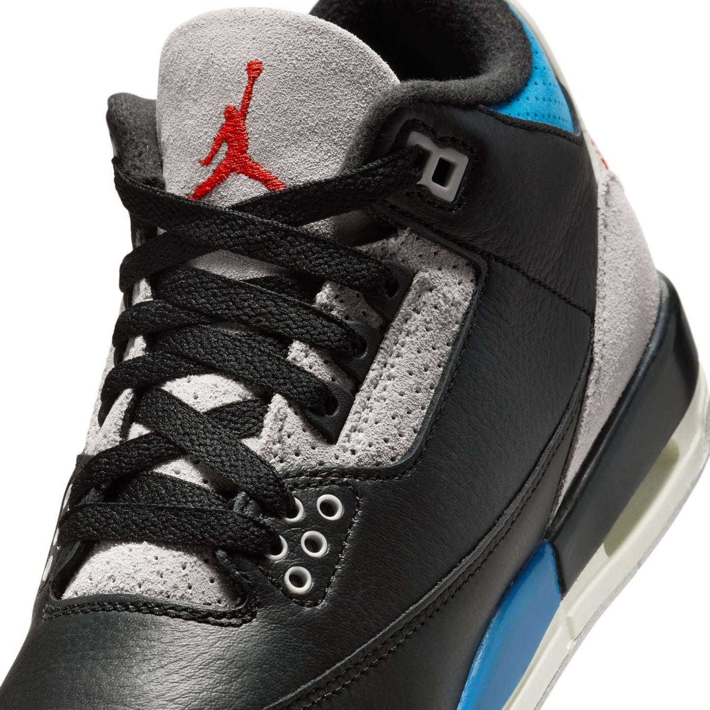 Air Jordan "3 Retro" GS - Black / Chile Red (Rare Air)