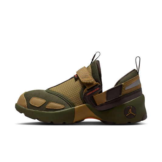Air Jordan "Trunner LX" W - Brown Kelp / Wild Mango