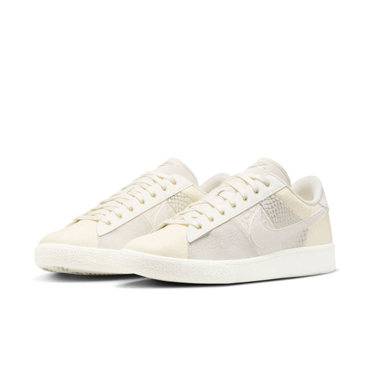 Nike "Tennis Classic CS PRM" Mens - Pale Ivory / Pale Ivory
