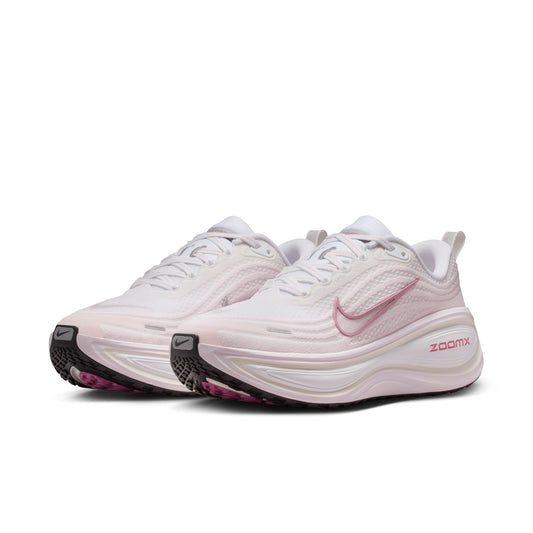 Nike "Vomero Plus" W - White / Peony / Pearl