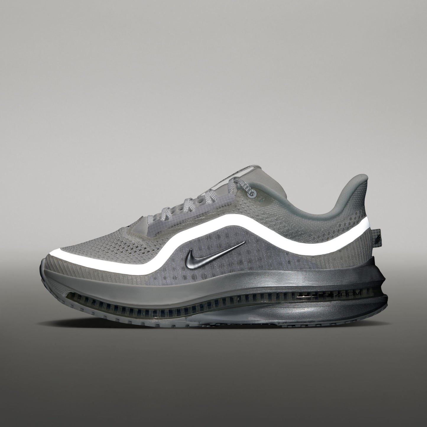 Nike "Pegasus Premium" Womens - Summit White / Metallic Silver
