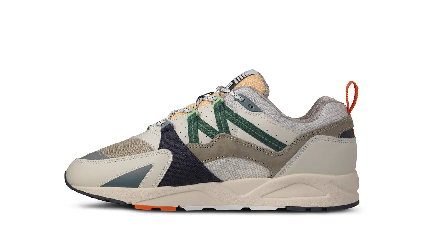 Karhu "Fusion 2.0" M - Lily White / Foliage Green