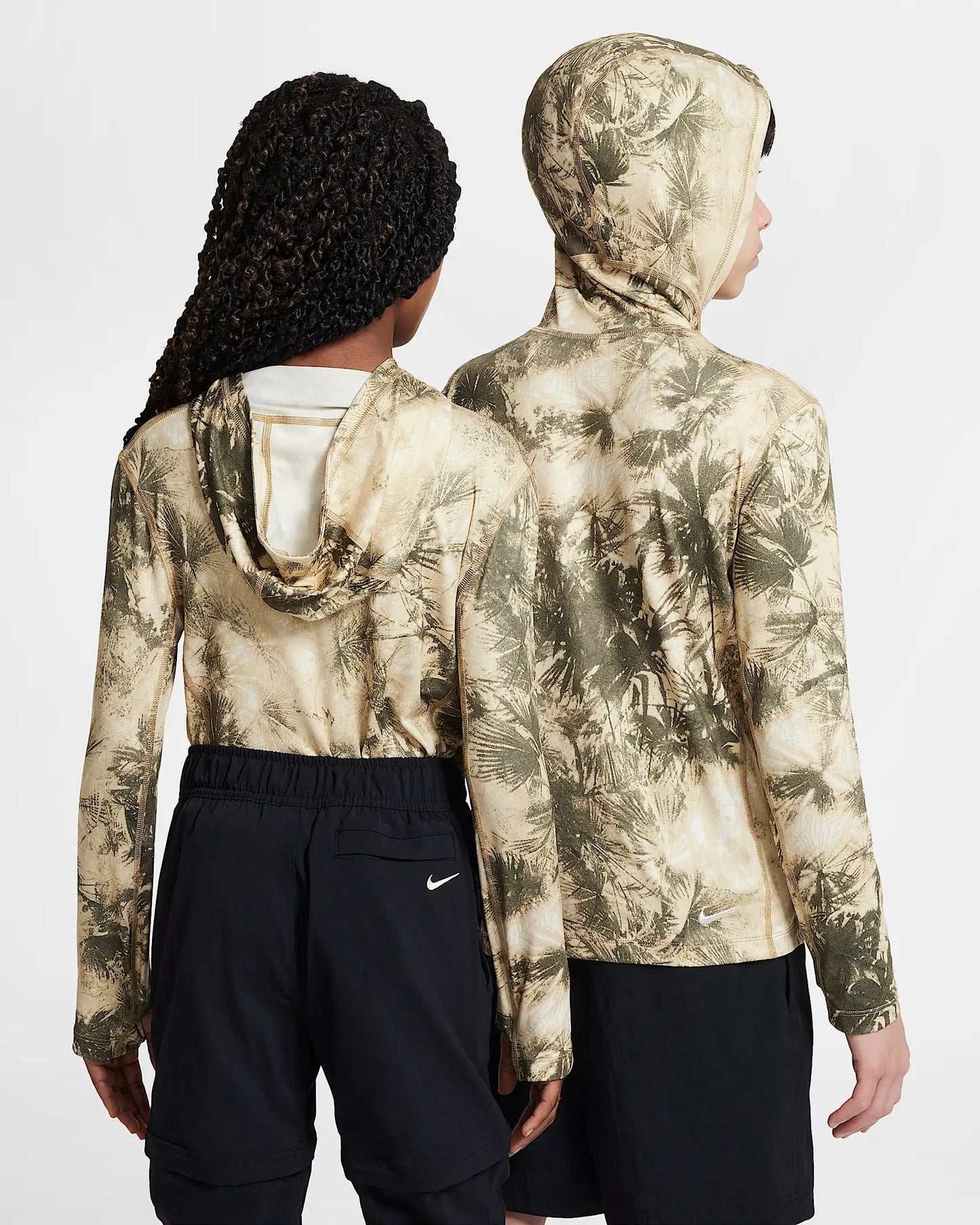 Nike "Dri-FIT UV Long-Sleeve Hooded Top" Kids - Parachute Beige/Summit