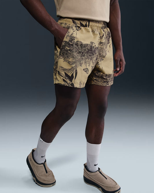 Nike "ACG Reservoir Goat Shorts" M - Parachute Beige