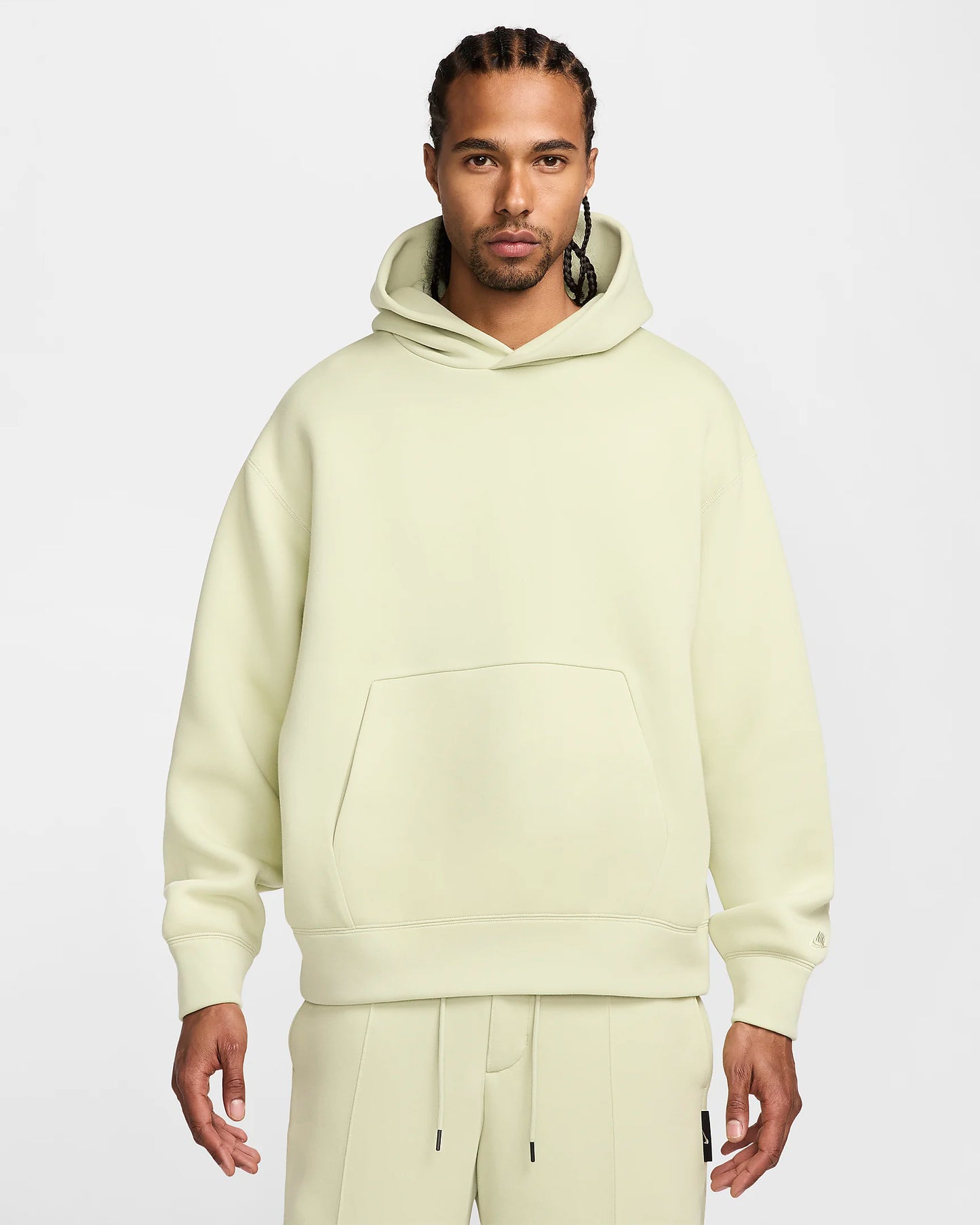 Nike "Tech Reimagined" M - Olive Aura