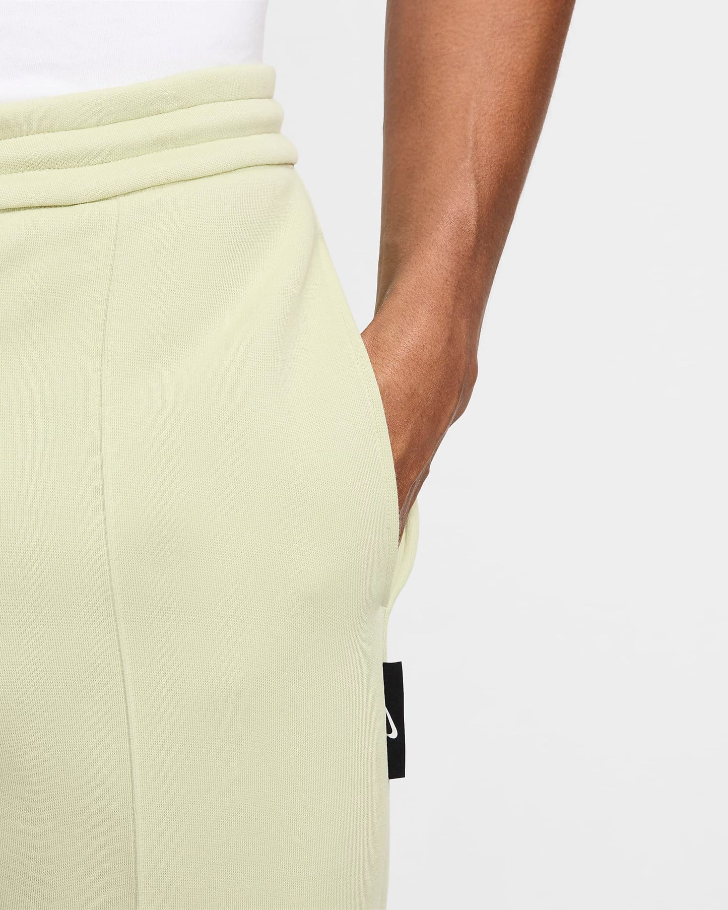 Nike "Tech Tailored Fleece Pants" M - Olive Aura