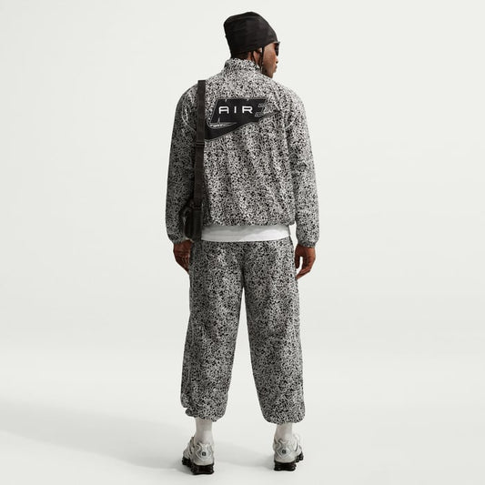 Nike "Woven Pants" Mens - Light Bone