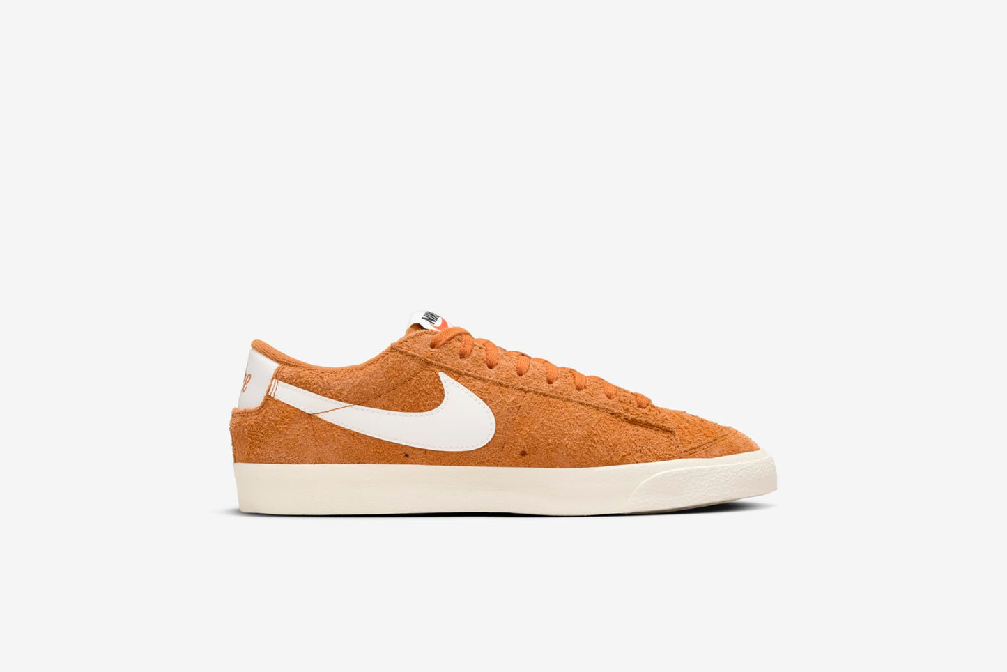 Nike "Blazer Low '77" W - Monarch / Sail-Coconut Milk