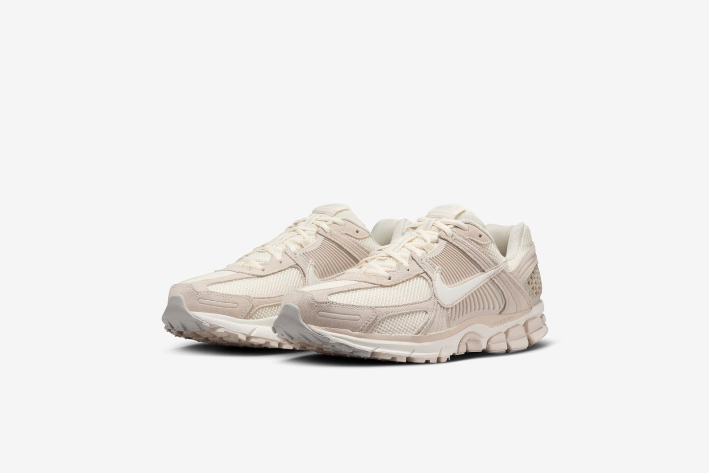 Nike "Zoom Vomero 5" M - Light Orewood Brown / Light Orewood Brown