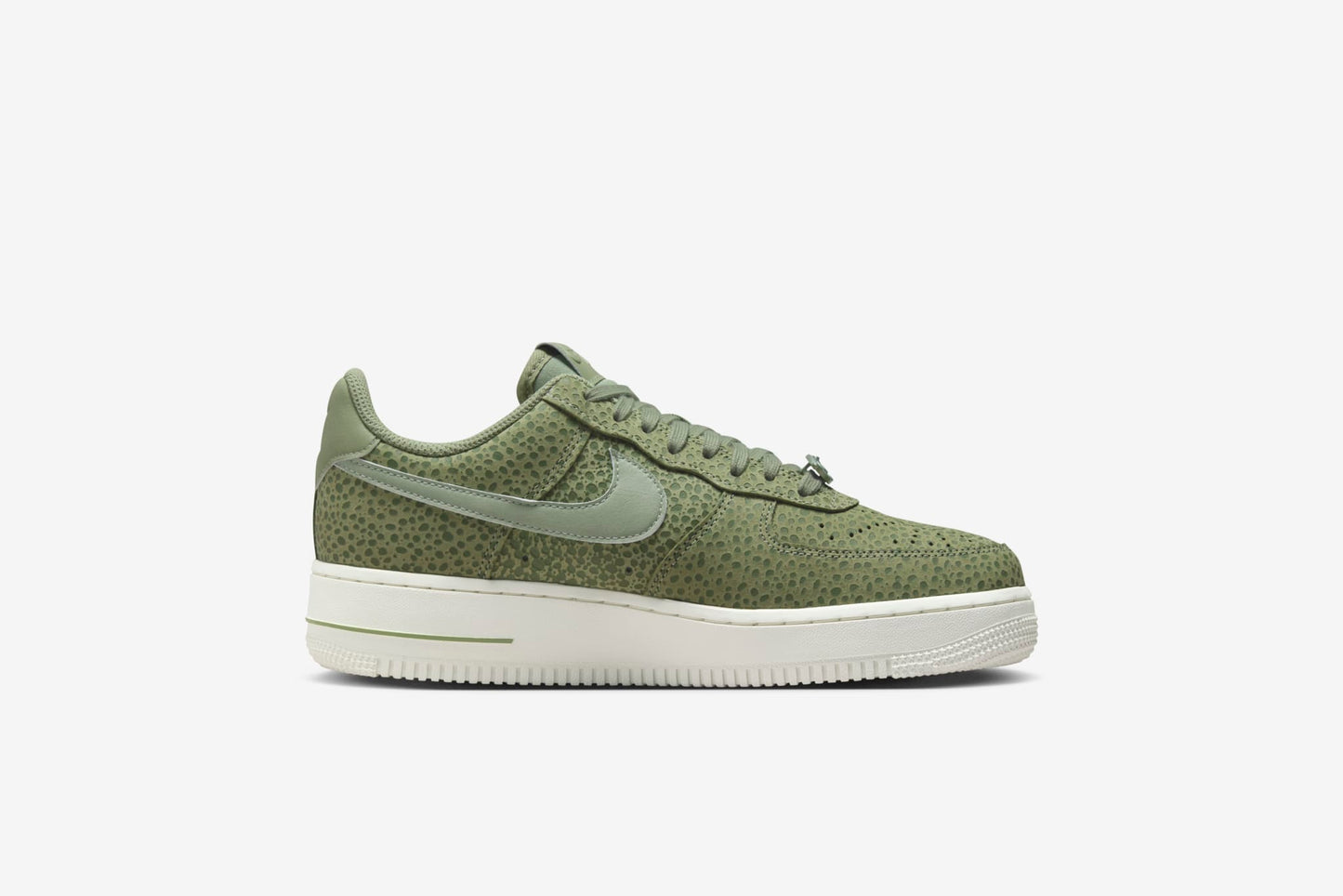 Nike "Air Force 1 '07" PRM W - Sesame / Oil Green / Light Bone