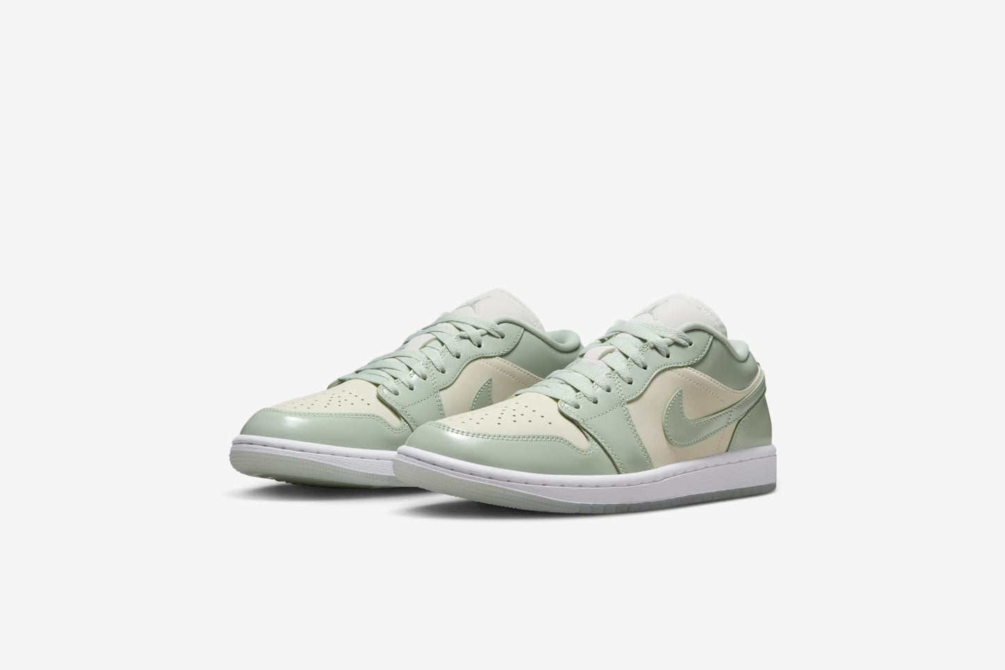 Jordan "1 Low SE" W - Sail / Seafoam