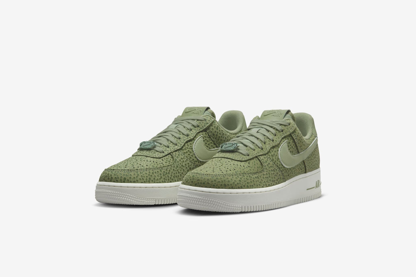Nike "Air Force 1 '07" PRM W - Sesame / Oil Green / Light Bone