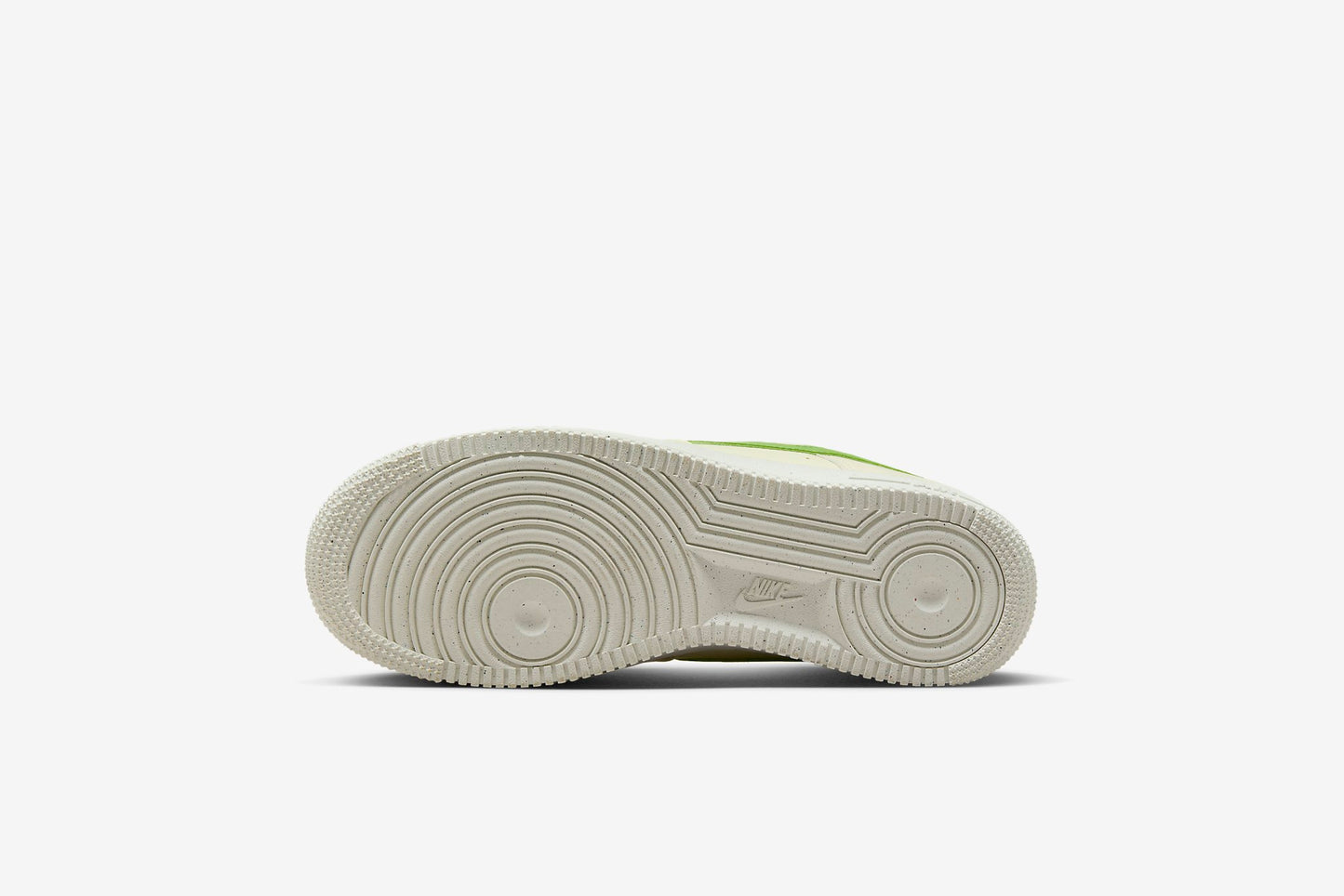 Nike "Air Force 1 '07 NN" W - Coconut Milk / Chlorophyll
