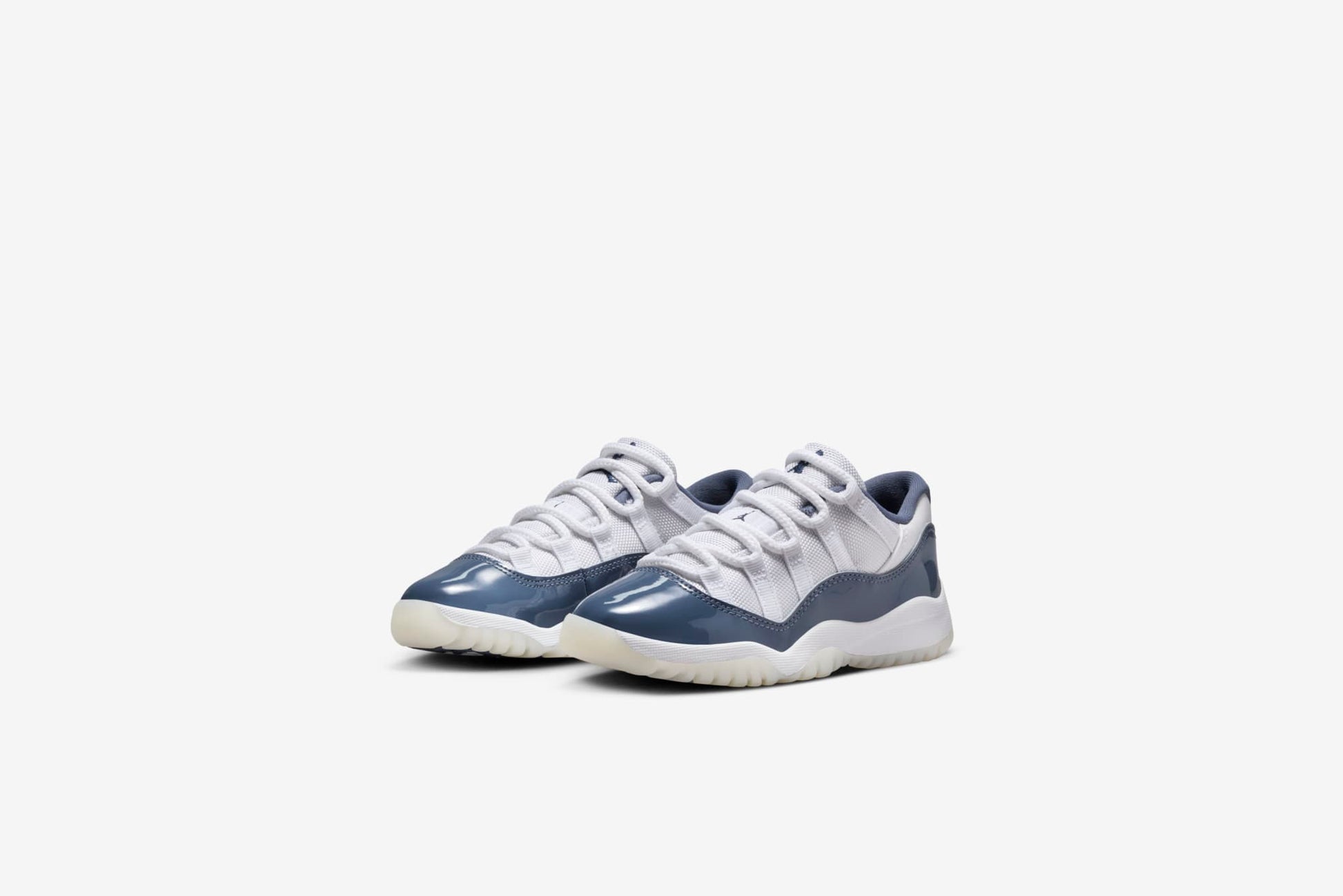 Air jordan 11 low blue moon deals