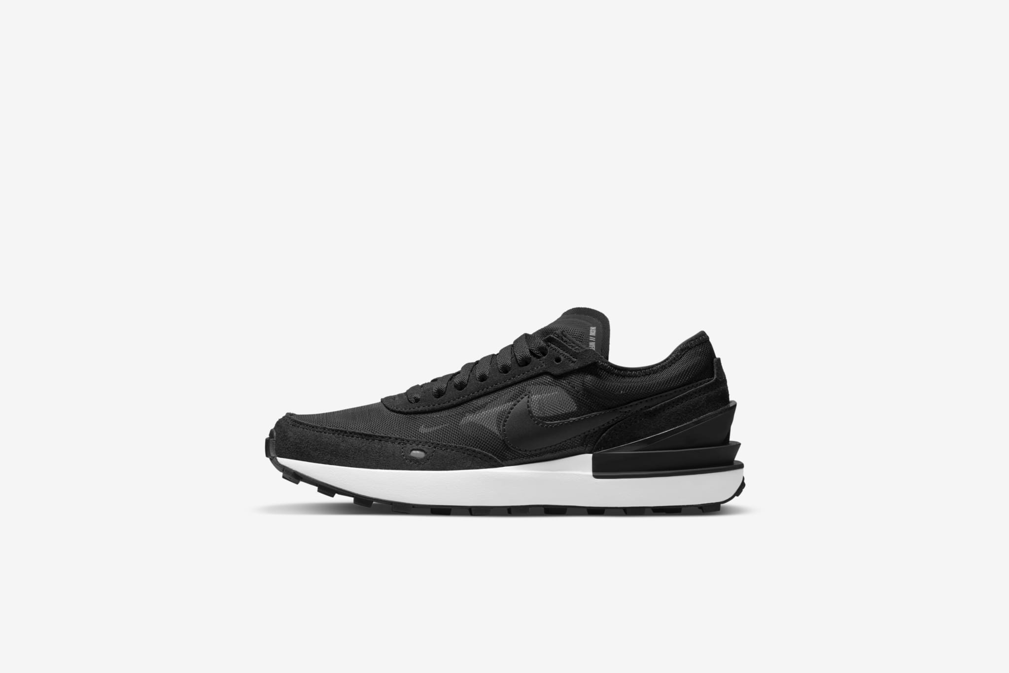 nike waffle one black white & orange