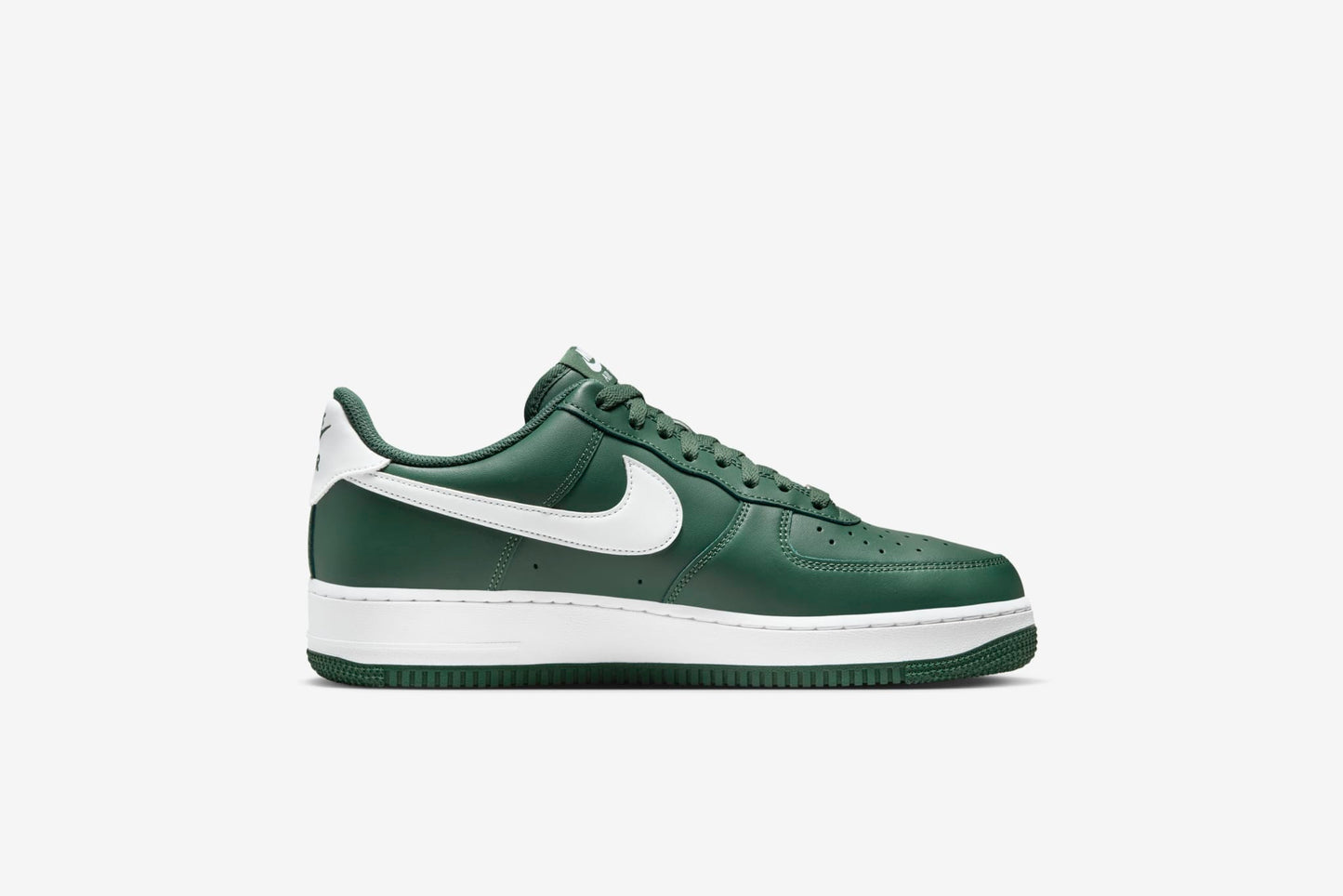 Nike "Air Force 1 '07" M - Green / White