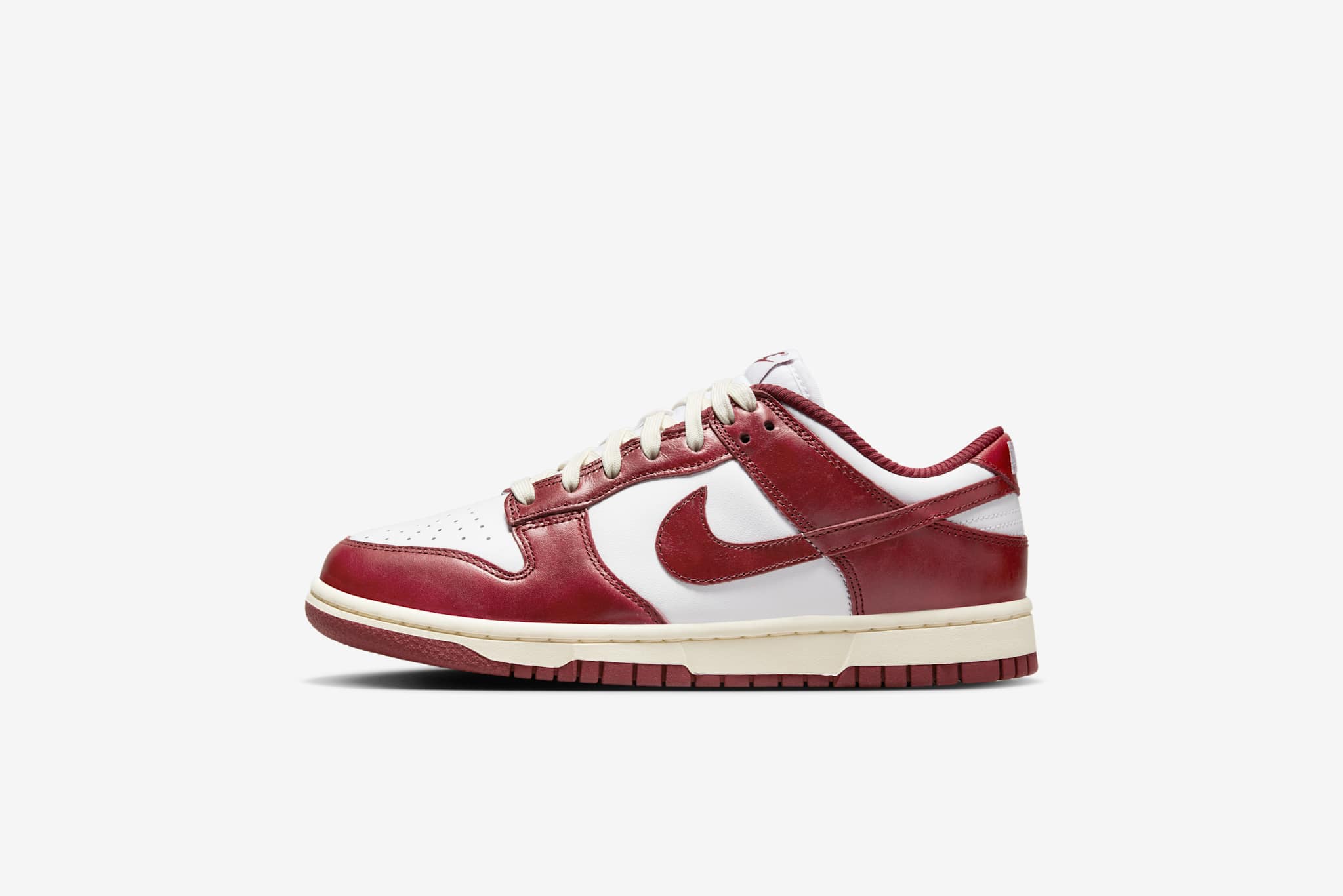 Nike-9_d57d379b-f2fc-43d8-ac87 