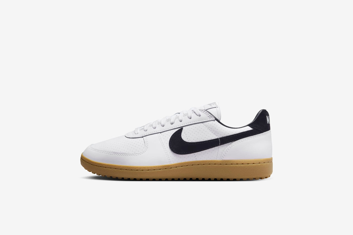 Nike "Field General '82 SP" M - White / Black / Gum Light Brown