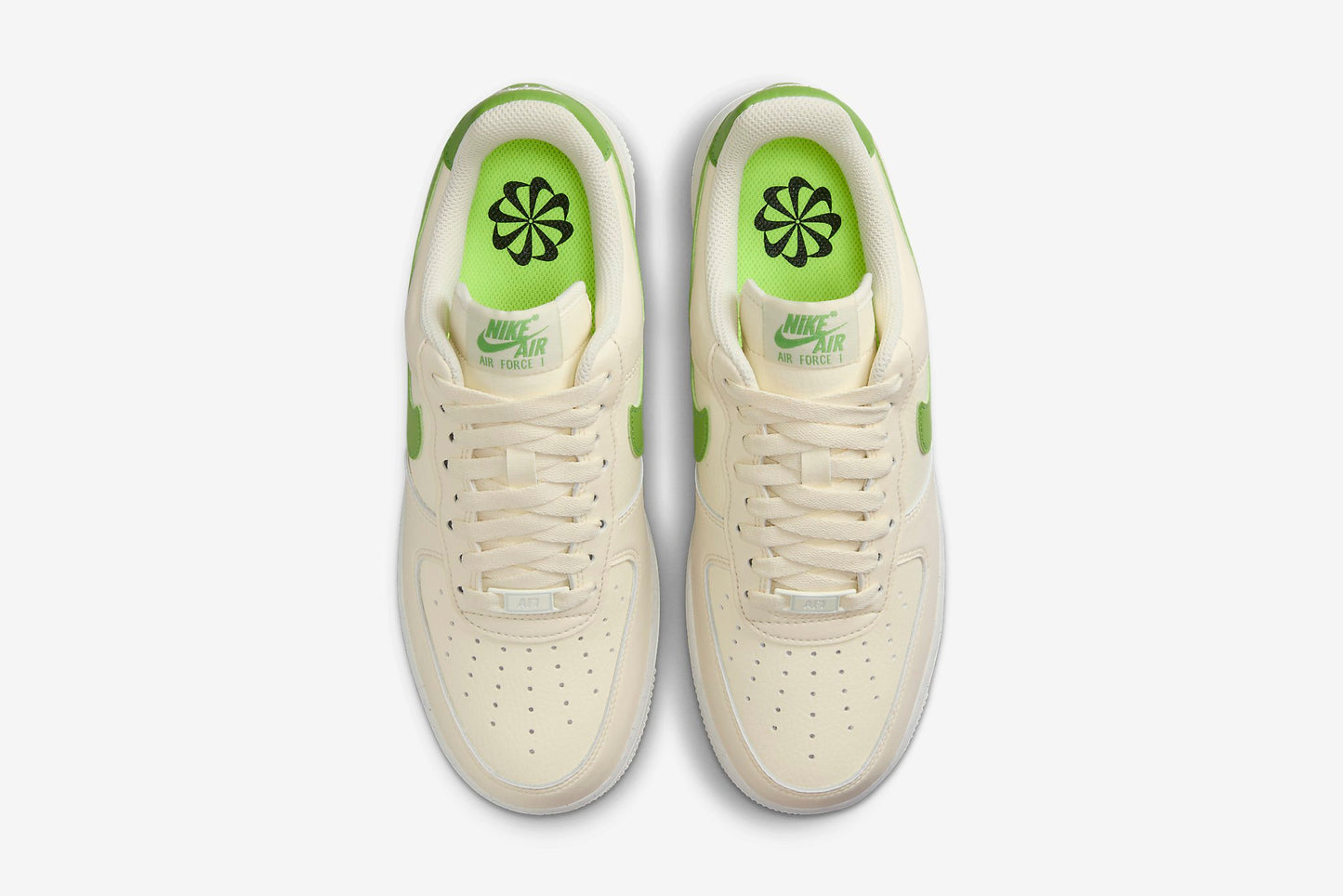 Nike "Air Force 1 '07 NN" W - Coconut Milk / Chlorophyll