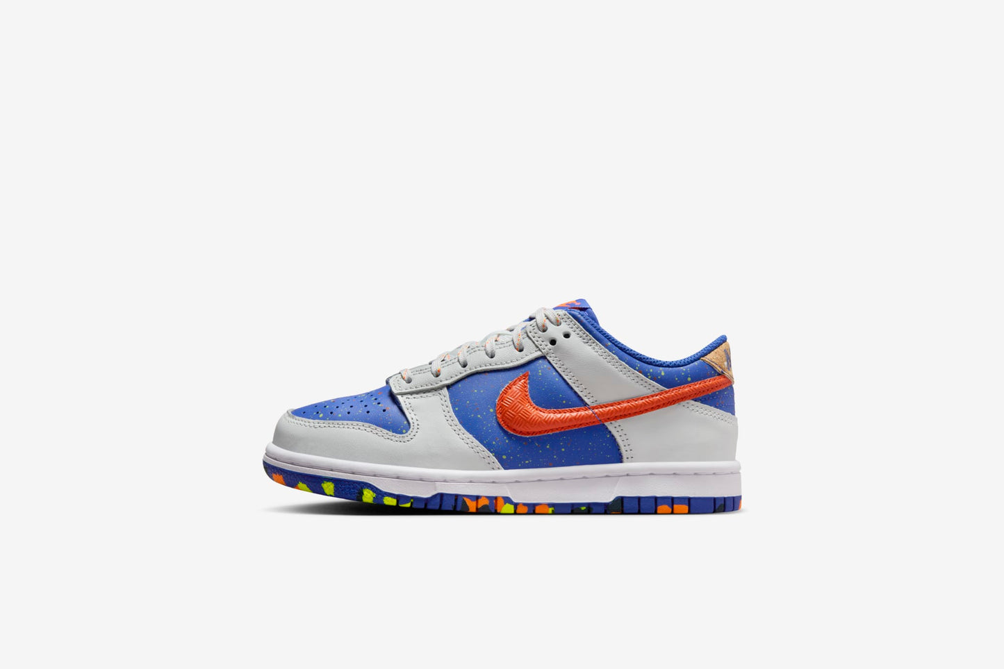 Nike "Dunk Low" BG - Photon Dust / Total Orange