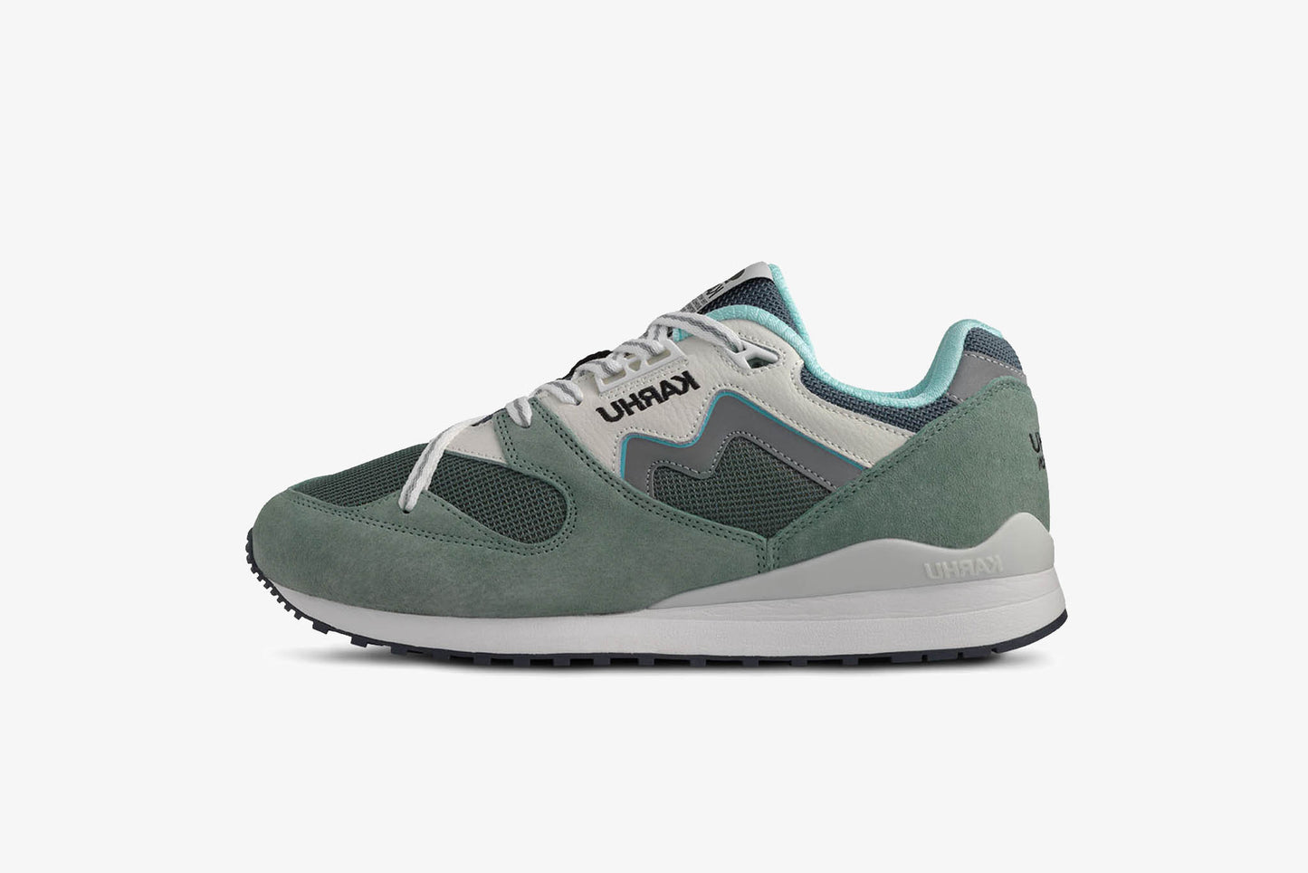 Karhu "Synchron Classic" M - Iceberg Green / Lily White