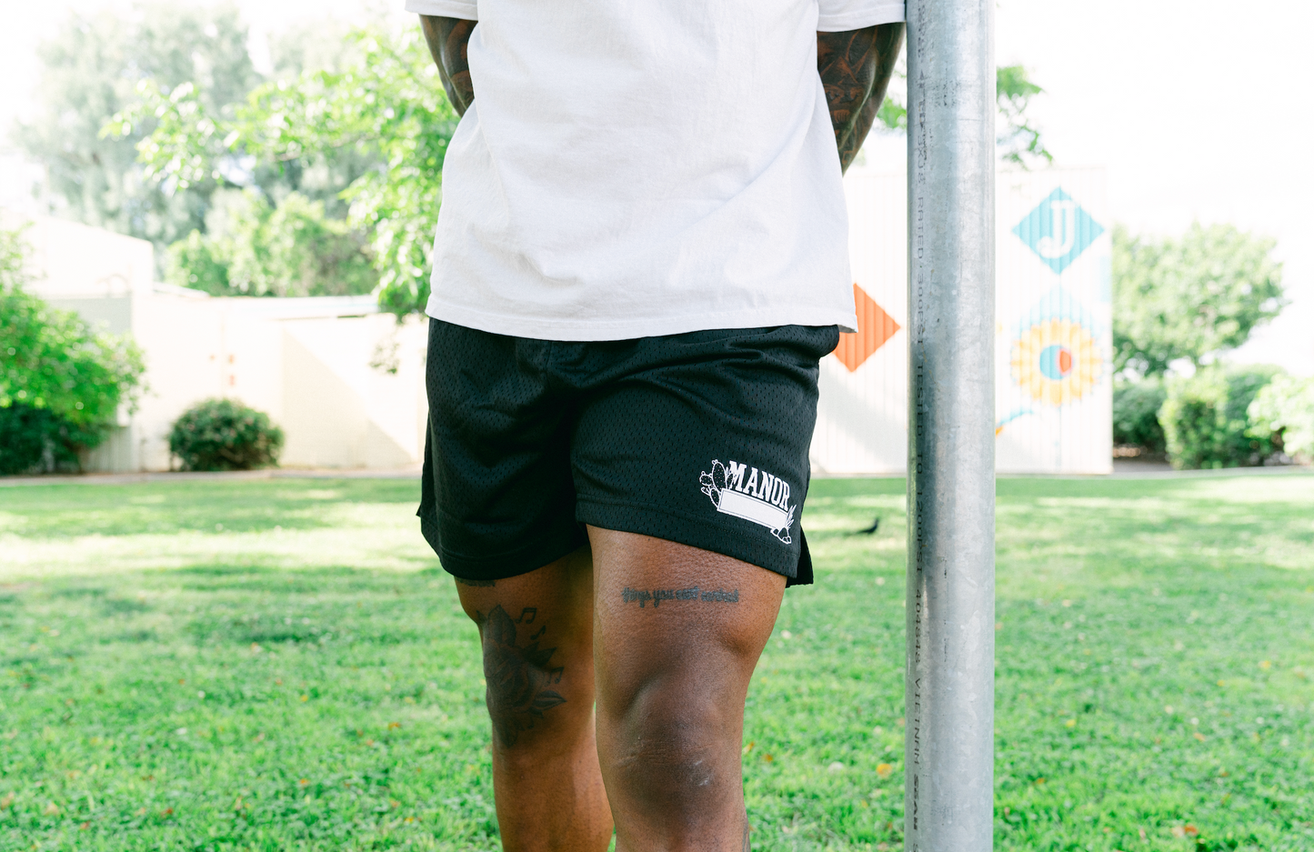 Manor "Mesh Gym Shorts" M - Black / White