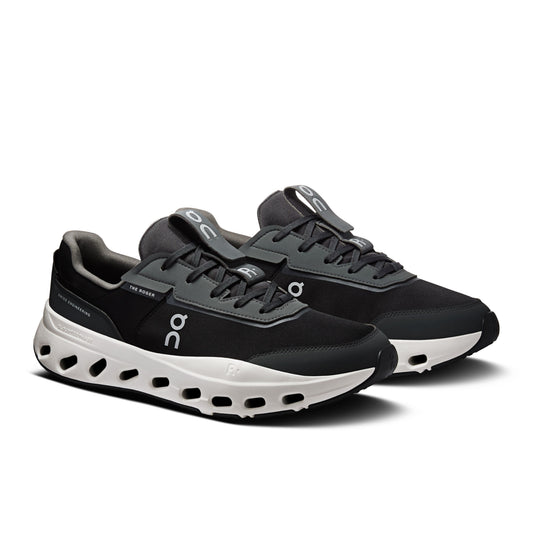 On "The Roger Wildcard" Mens - Black / White