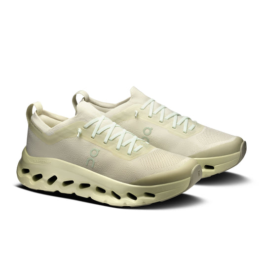 On "Cloudtilt Moon" Womens - Haze / Haze
