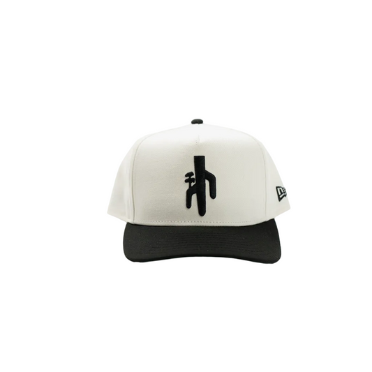 Manor x New Era "Upside Down Hangtime" 9FIFTY A-FRAME Snapback - Cream / Black