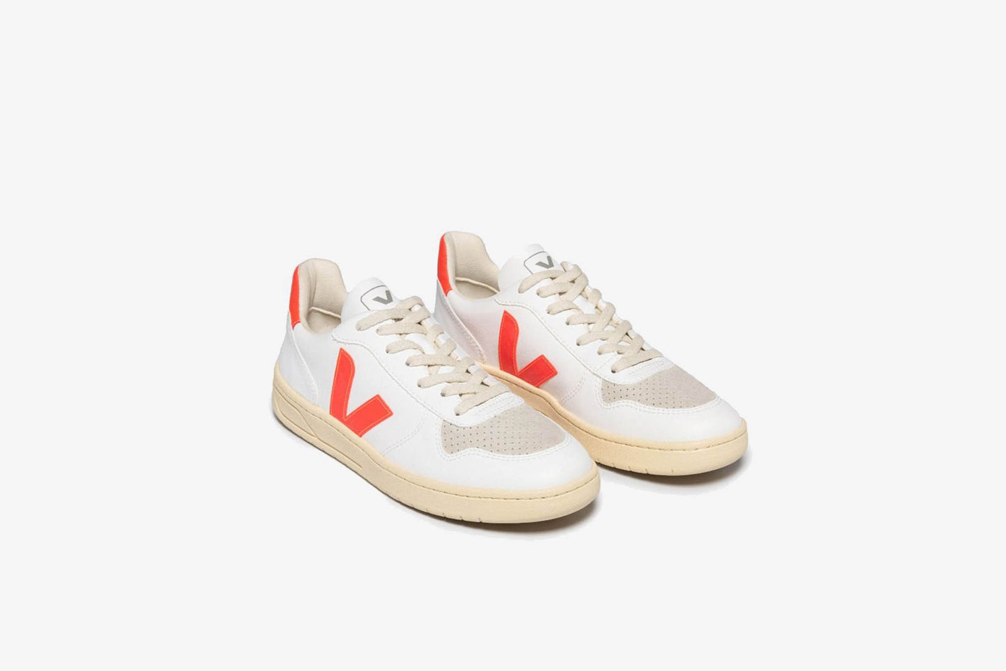 Veja "V-10 CWL" W - White / Orange