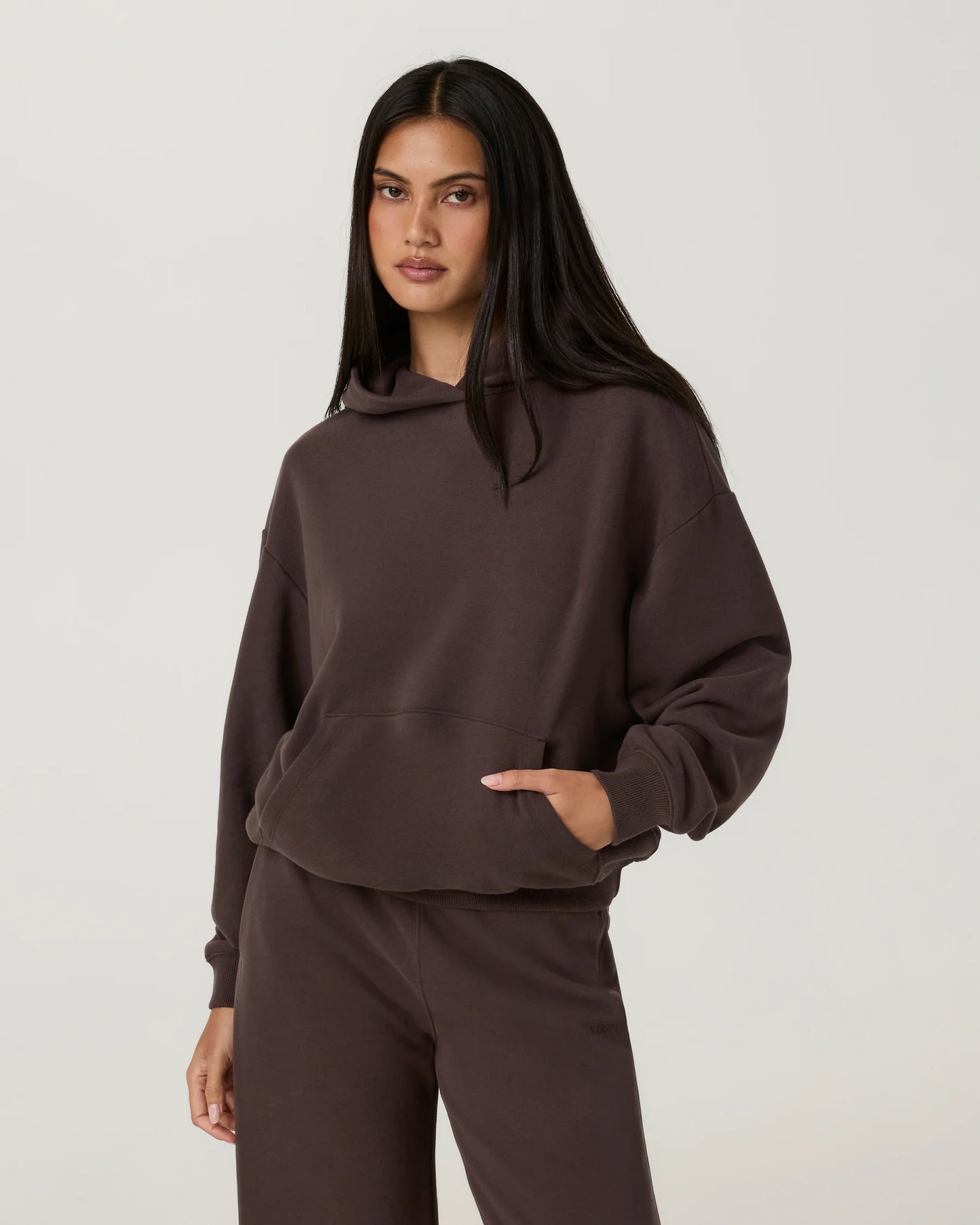 Vuori "Sedona Classic Pullover Hoodie" Womens - French Roast