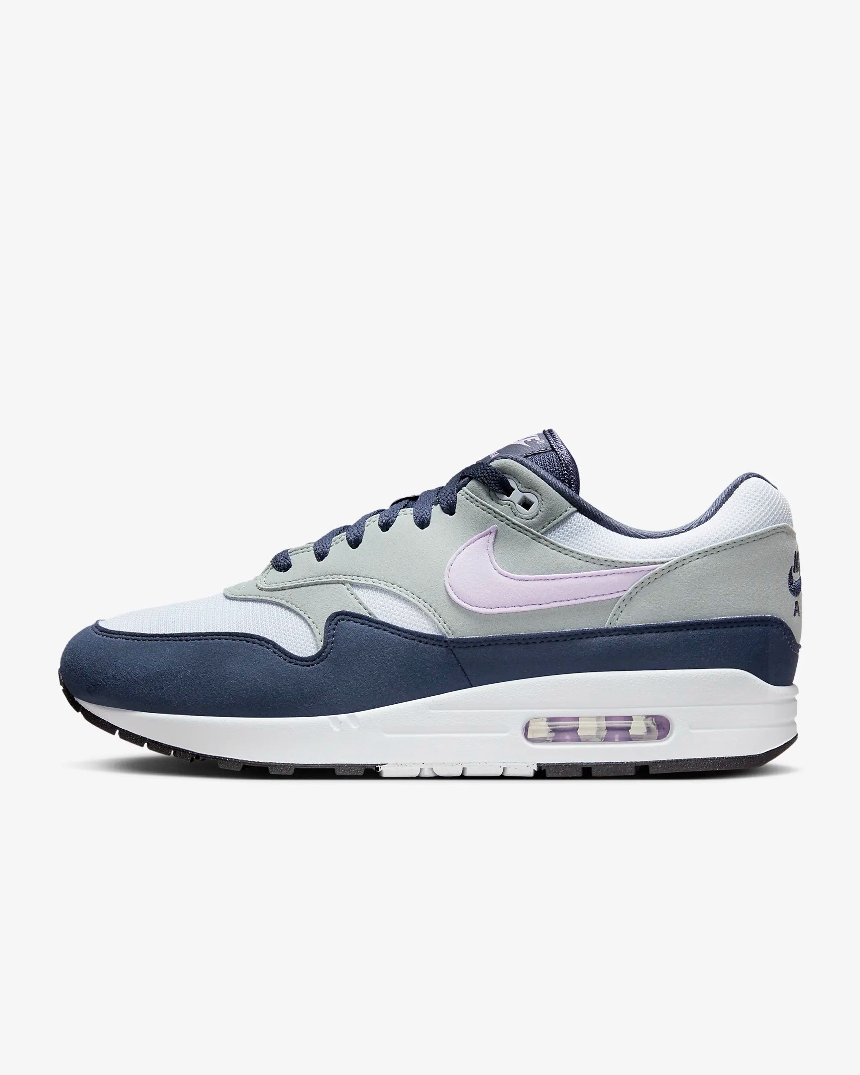 Nike max1 deals
