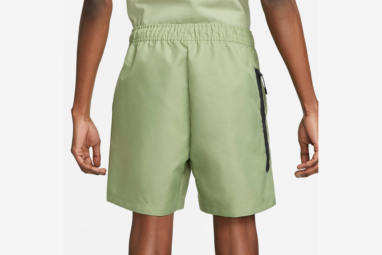 Nike "Tech Essentials Utility Shorts" M - Green