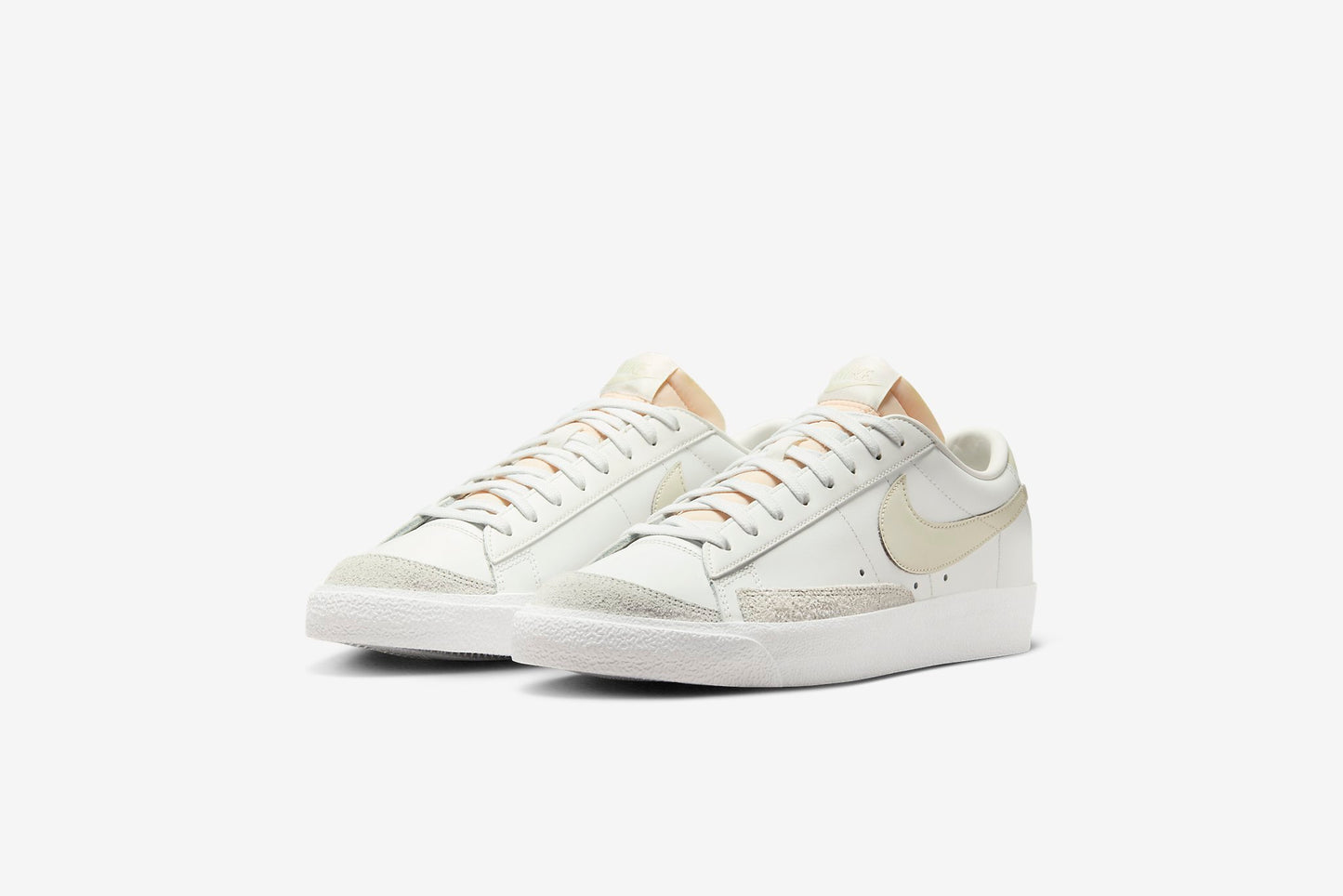 Nike "Blazer Low '77 VNTG" M - Summit White / Sea Glass