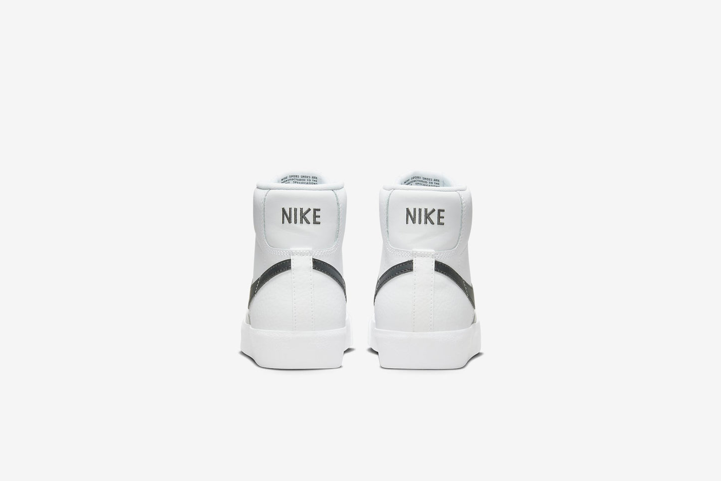 Nike "Blazer Mid '77" GS - White / Black / Orange