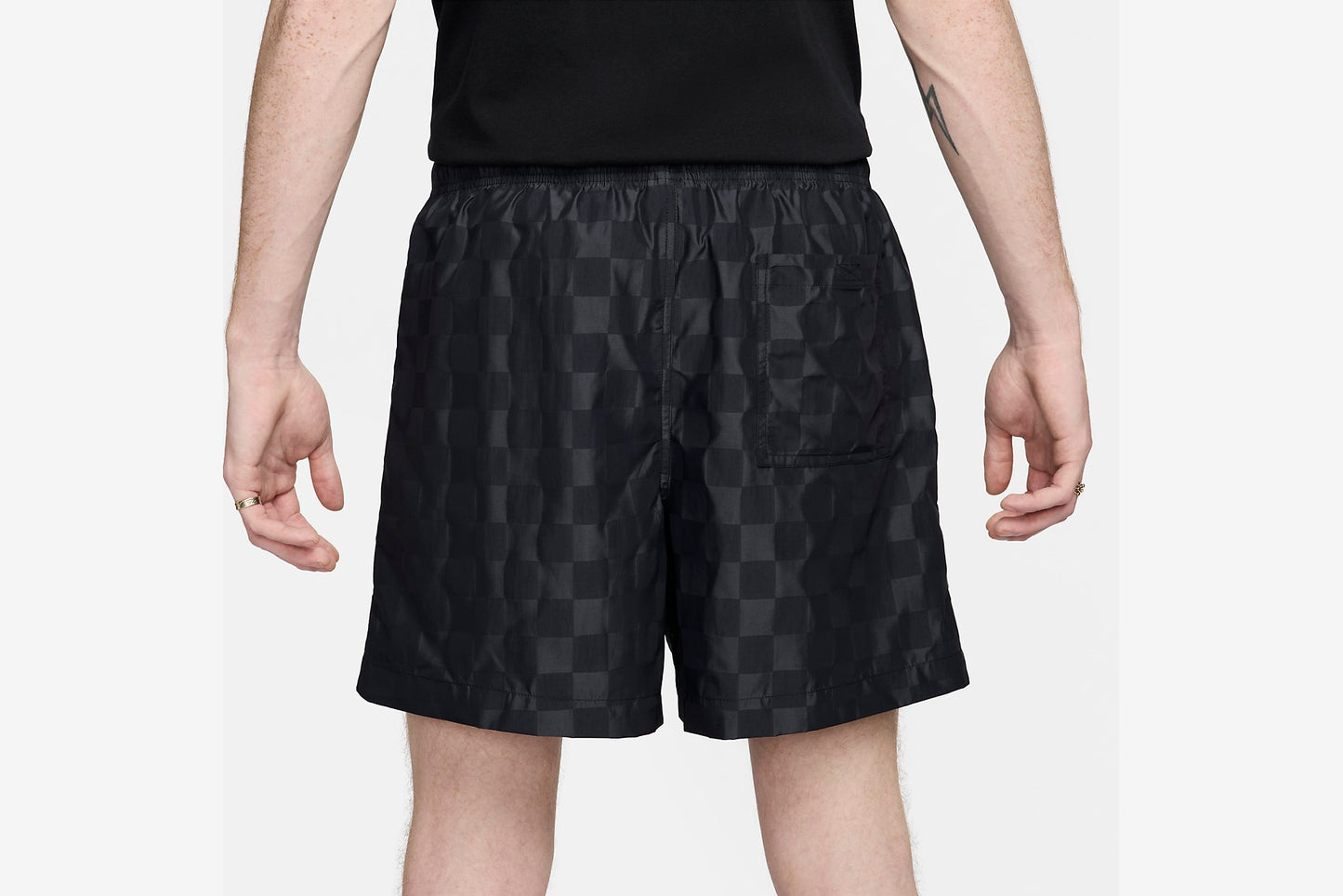Nike "Flow Short" M - Black / White