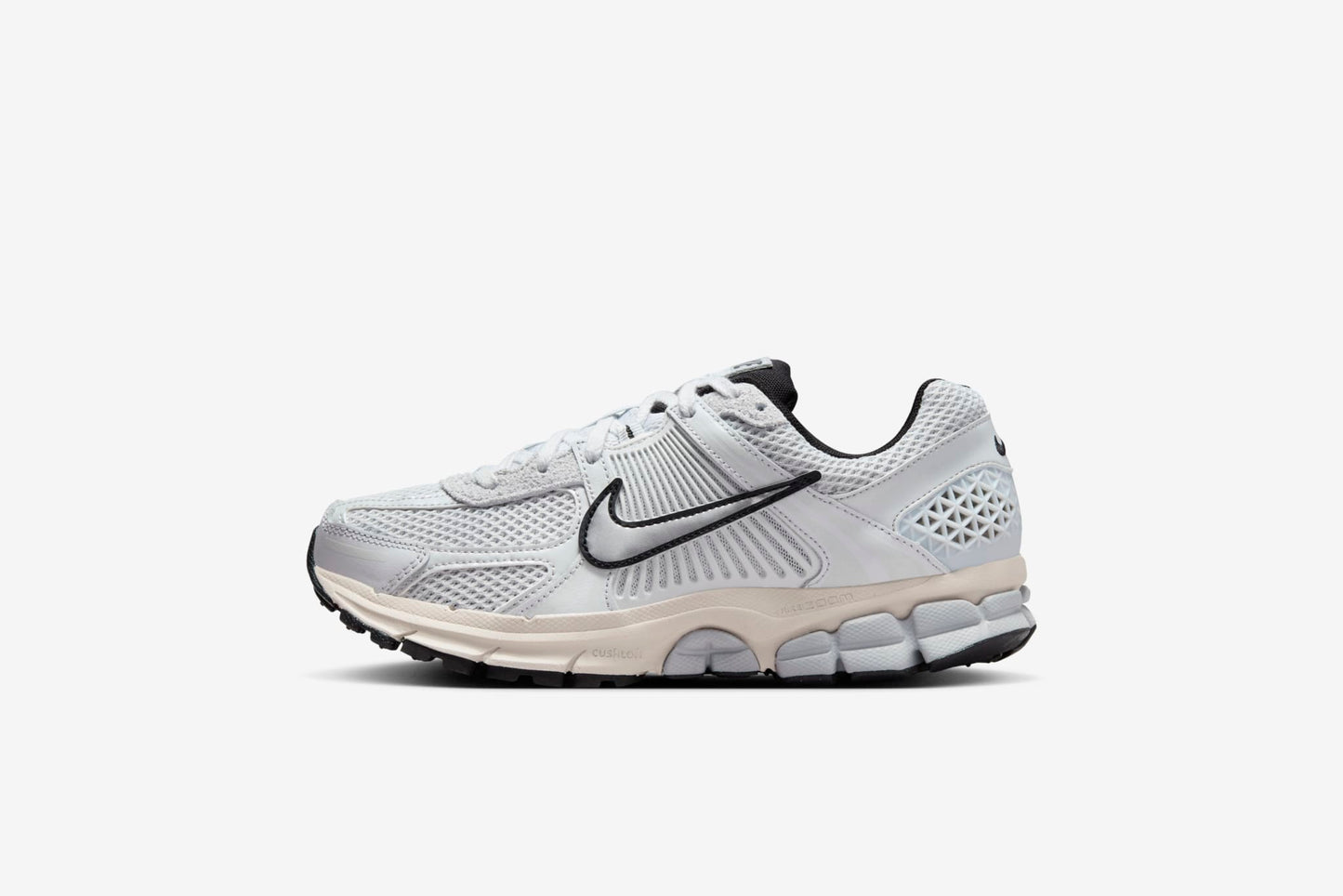 Nike "Vomero 5" W - Pure Platinum / Chrome